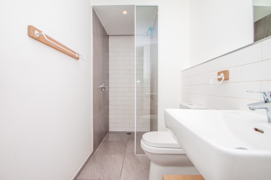 1 Bedroom Property for Sale in Woodstock Western Cape